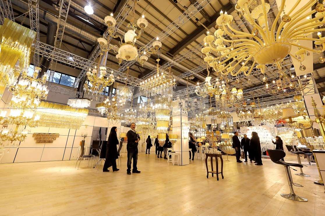 Chandeliers 2019 Hall5 16 1 - The 29th International Chandeliers and Decorative Lights Exhibition 2023 in Iran/Tehran